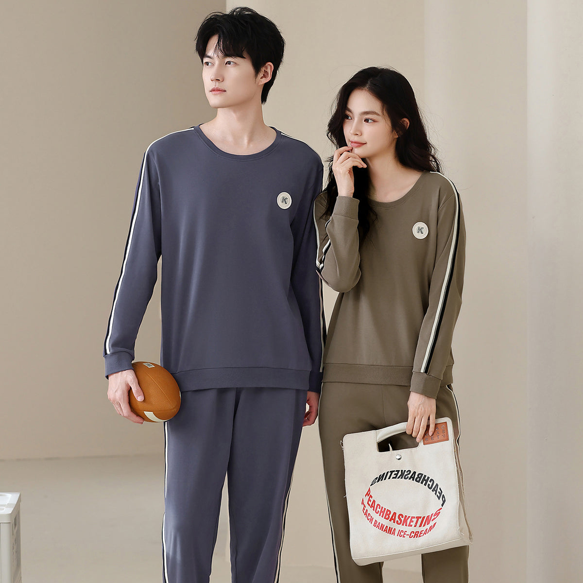 Couples' pajamas can be worn as outerwear home suit set