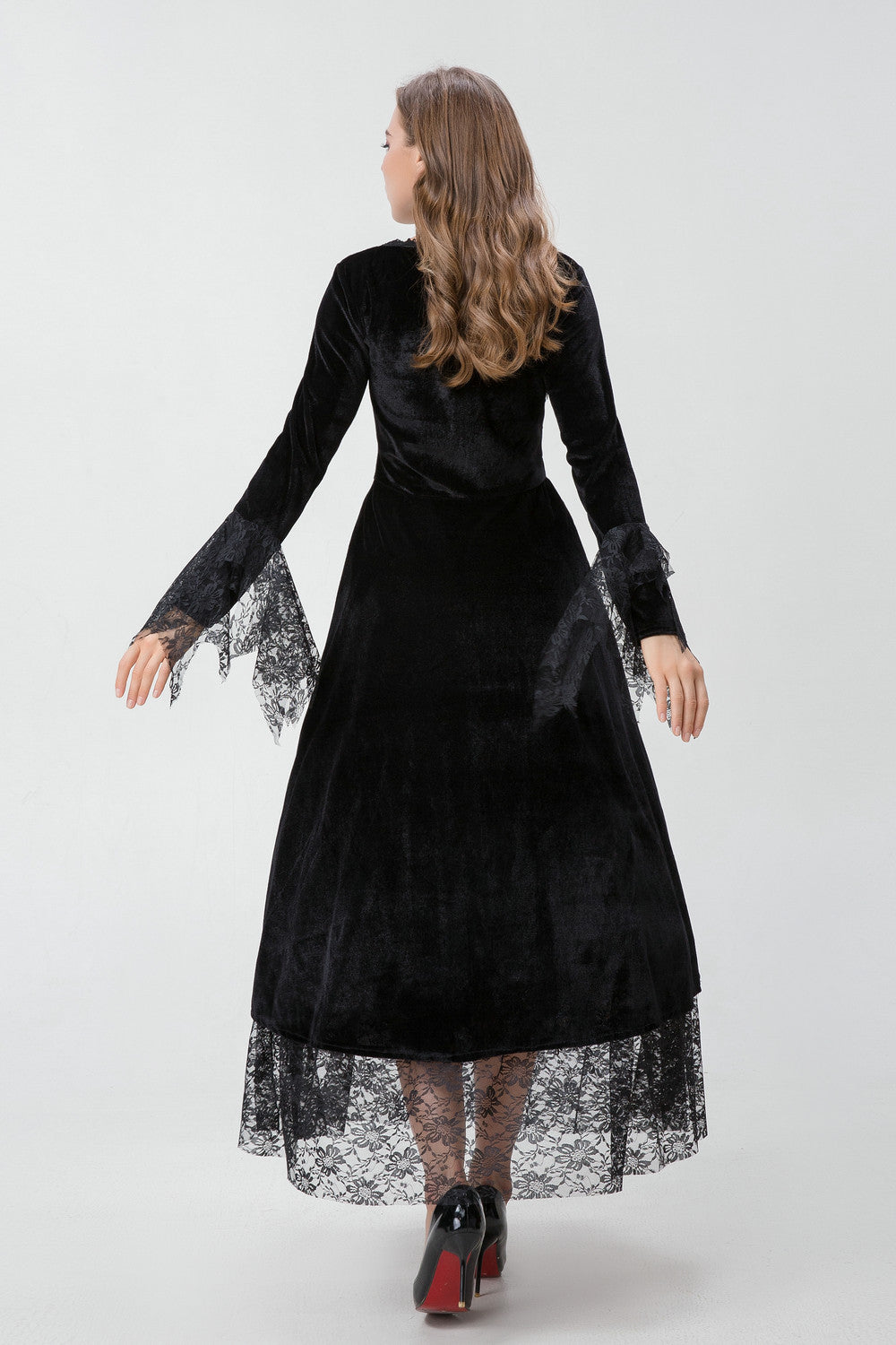Gothic Vampire Queen Costume for Women, costume photo 2