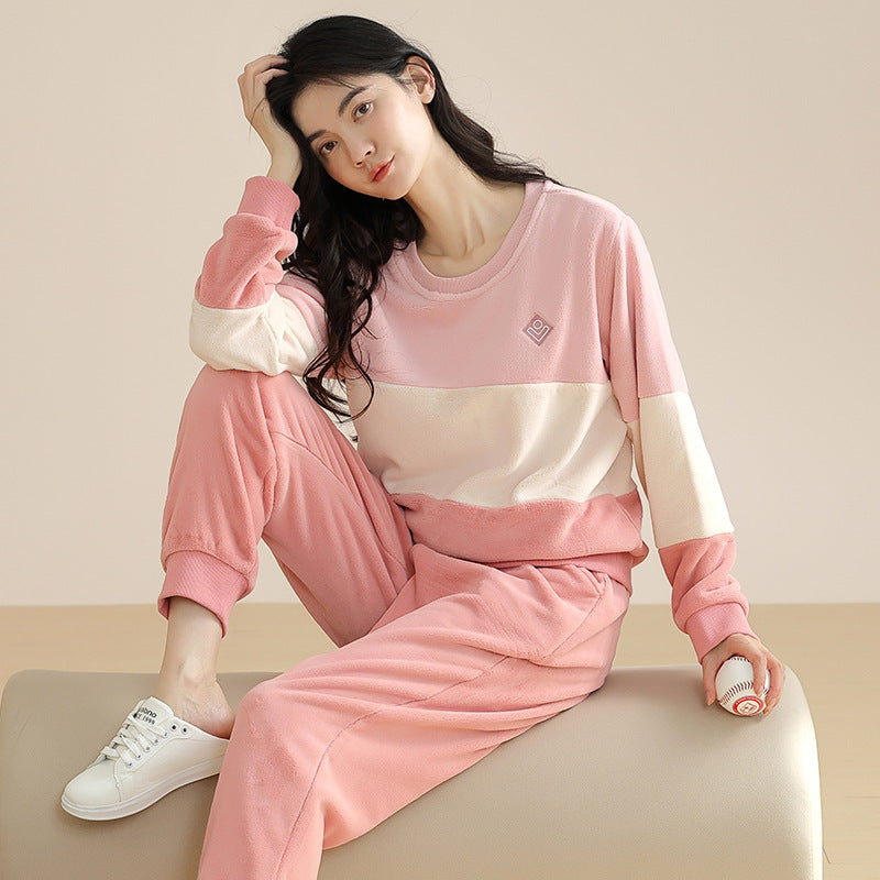 Pajamas for couples can be worn as outerwear
