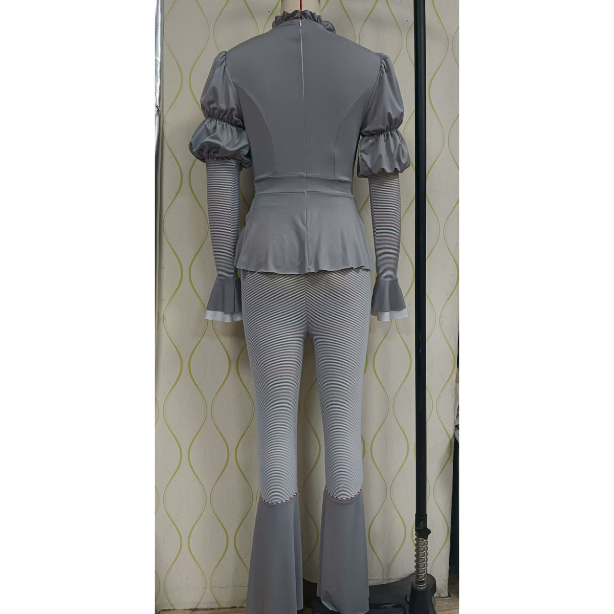 Horror Clown Costume for Women, costume photo 2