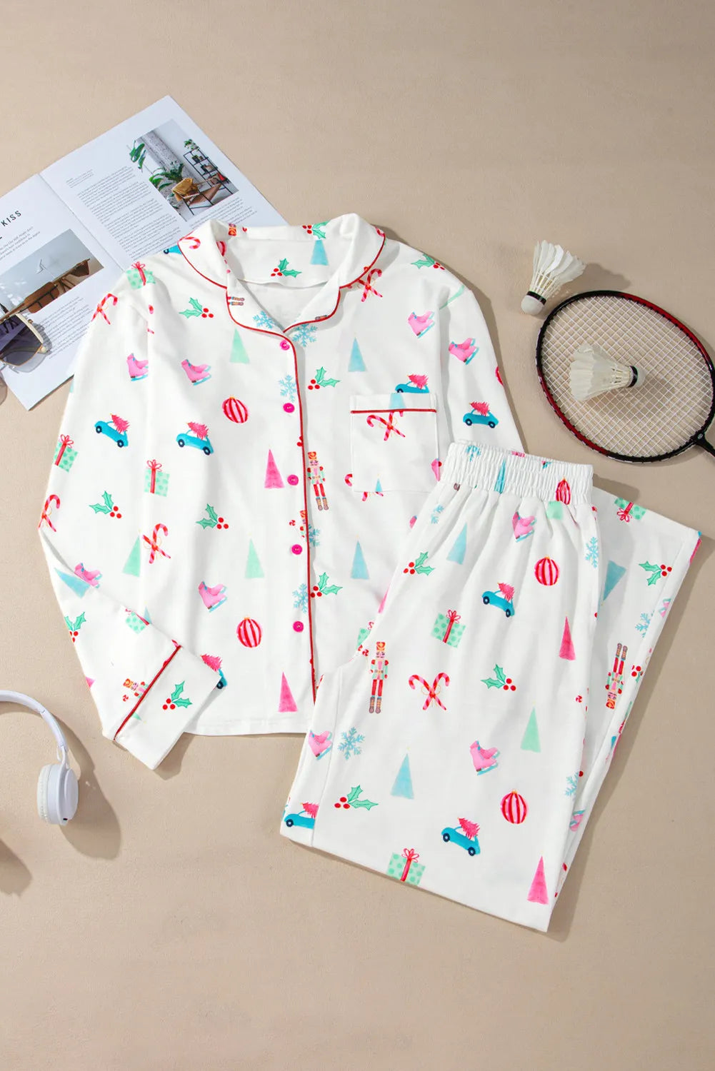 Long sleeved top and long pants two-piece set for women fashionable Christmas printed pajamas set for women