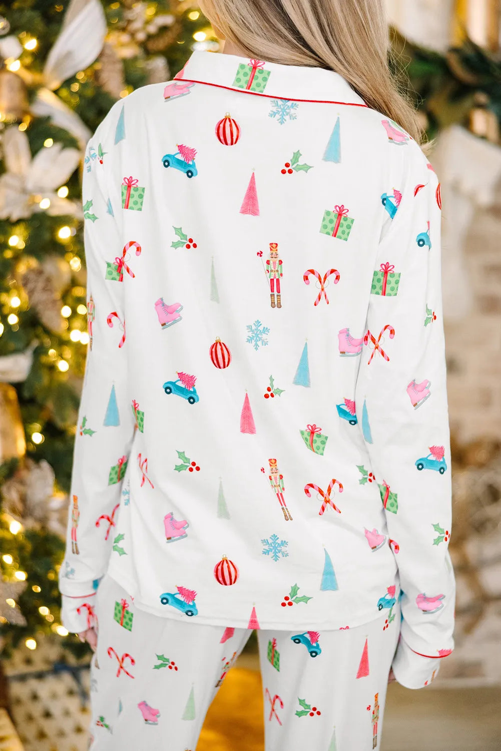 Long sleeved top and long pants two-piece set for women fashionable Christmas printed pajamas set for women