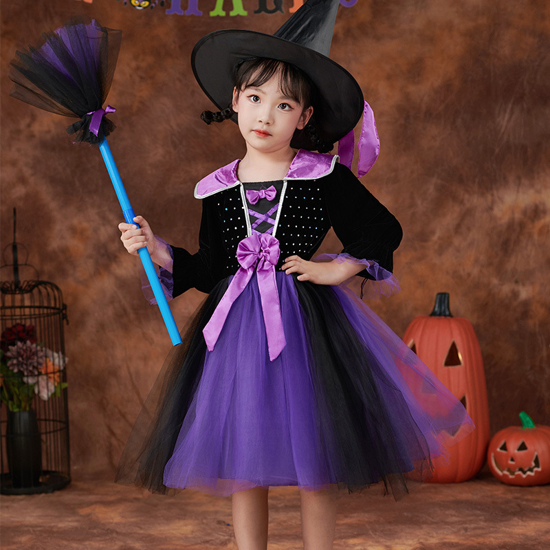 Witch Bat Costume for Women, costume photo 3